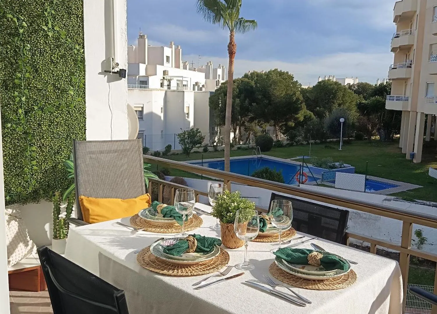 Soleado Y Luminoso A 3 Minutos De La Playa-Carihuela Apartment Torremolinos