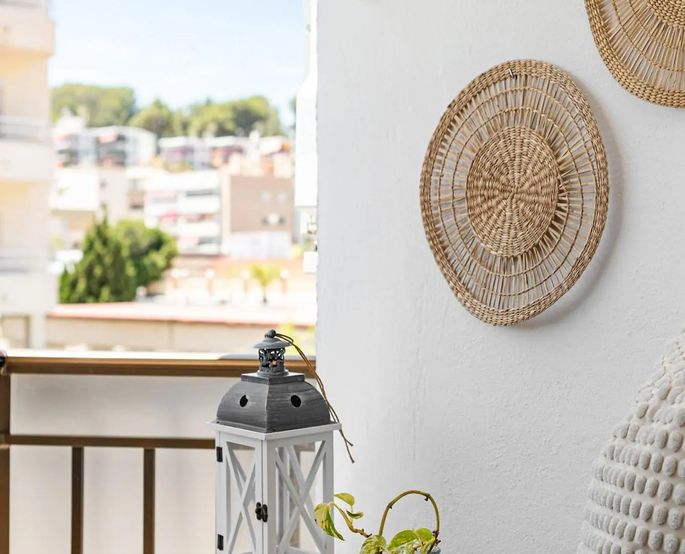 Soleado Y Luminoso A 3 Minutos De La Playa-Carihuela Apartman Torremolinos 0*,  Spanyolország